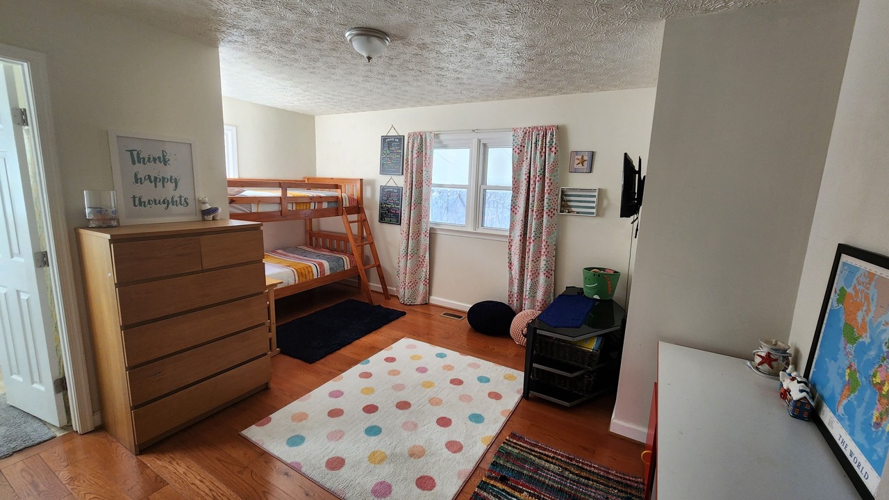 Photo of Bedroom in Linden