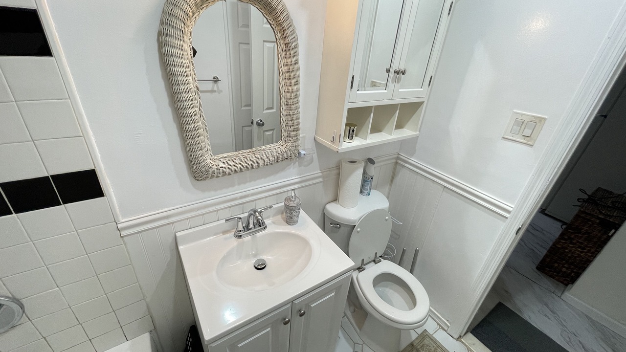 Photo of Bathroom in Garden City Park