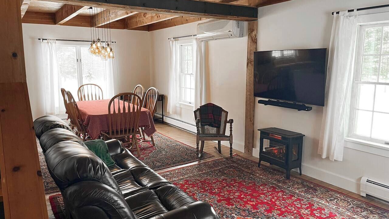 Photo of Livingroom in Troy