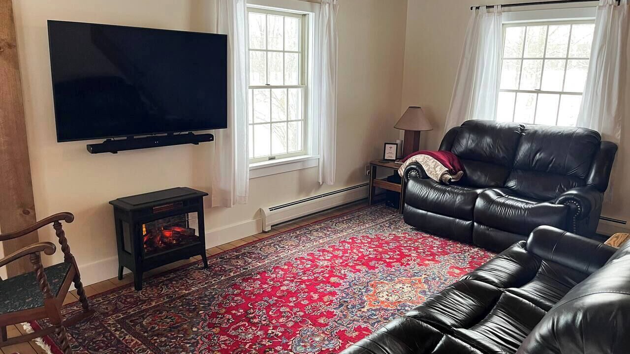 Photo of Livingroom in Troy