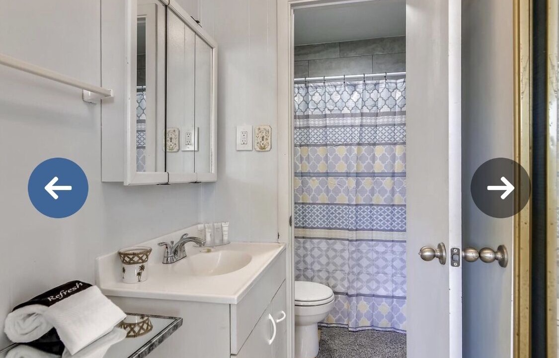Photo of Bathroom in Bermuda Beach