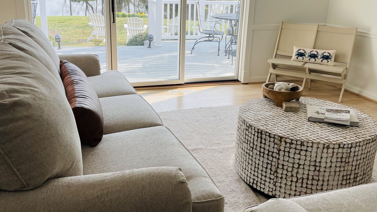 Photo of Livingroom in Easton
