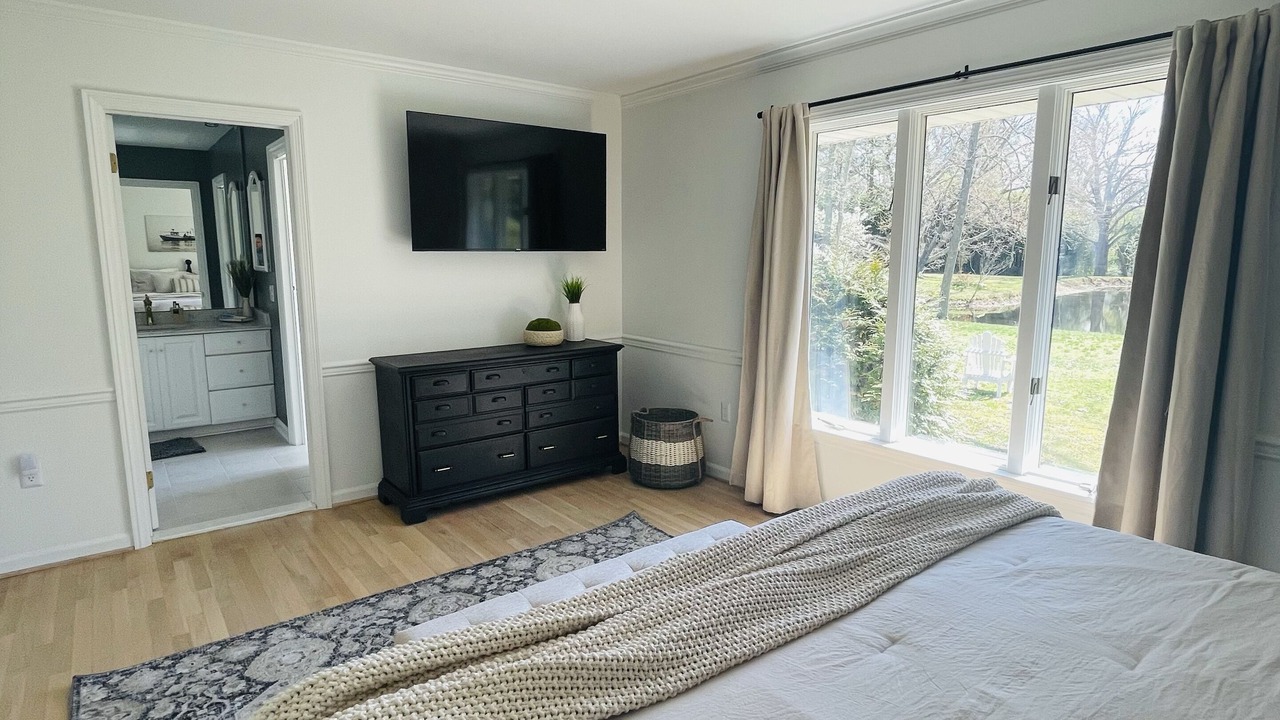 Photo of Bedroom in Easton