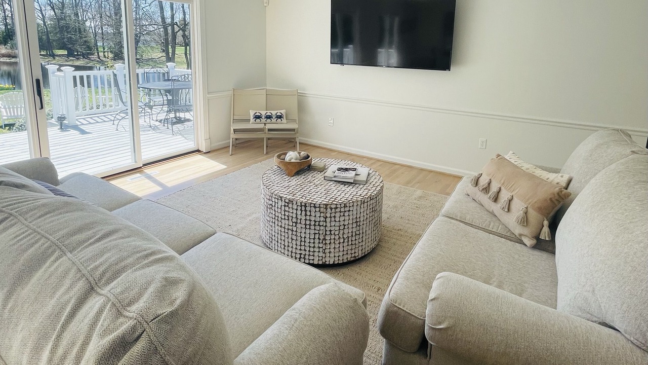 Photo of Livingroom in Easton