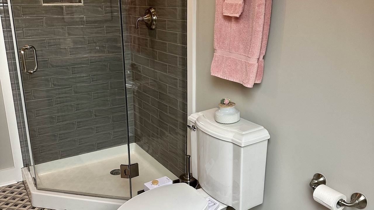 Photo of Bathroom in Middlebury - Warren