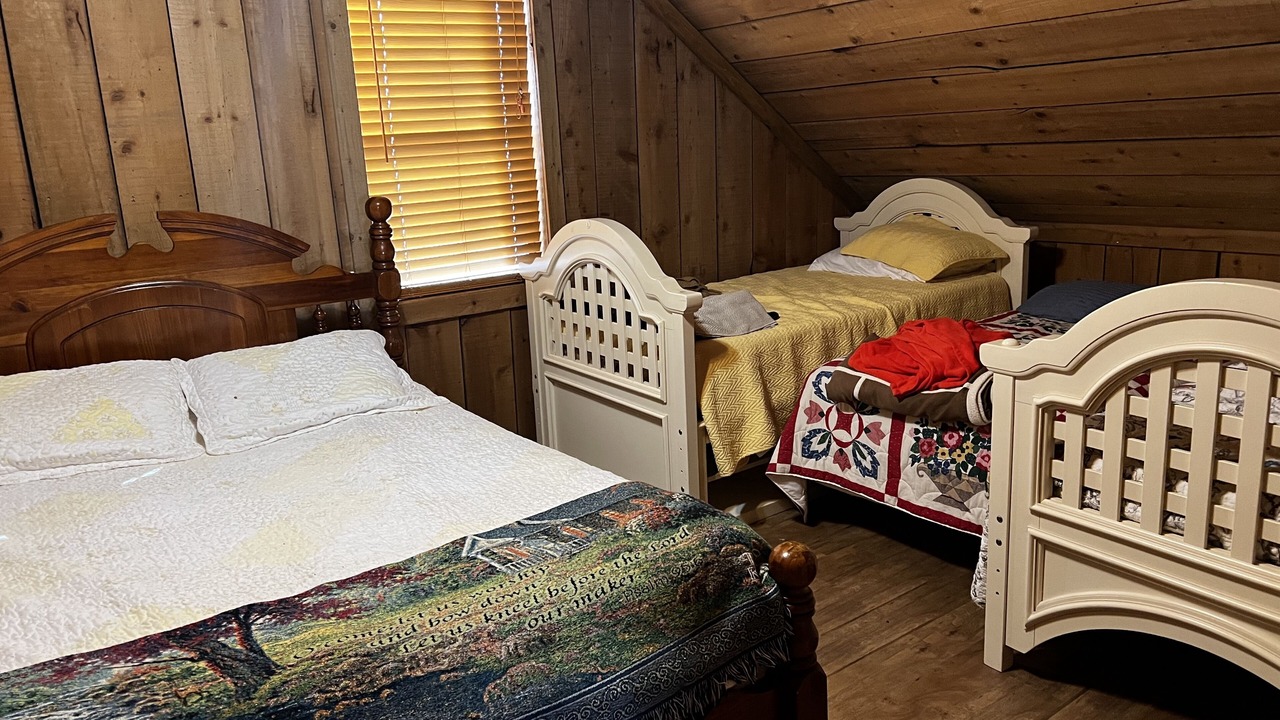 Photo of Bedroom in Lawrenceburg