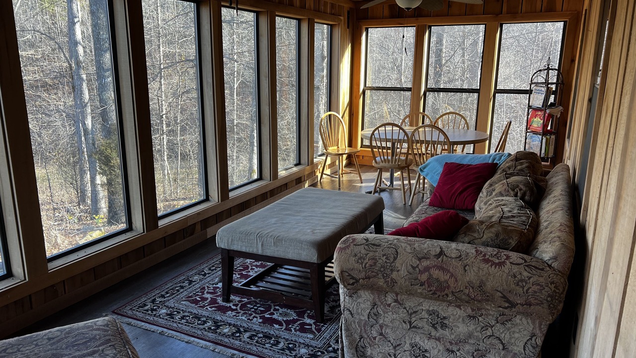 Photo of Livingroom in Lawrenceburg