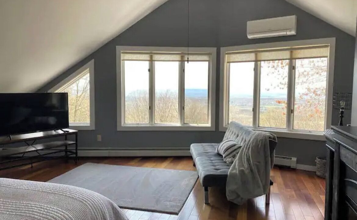 Photo of Bedroom in Argyle
