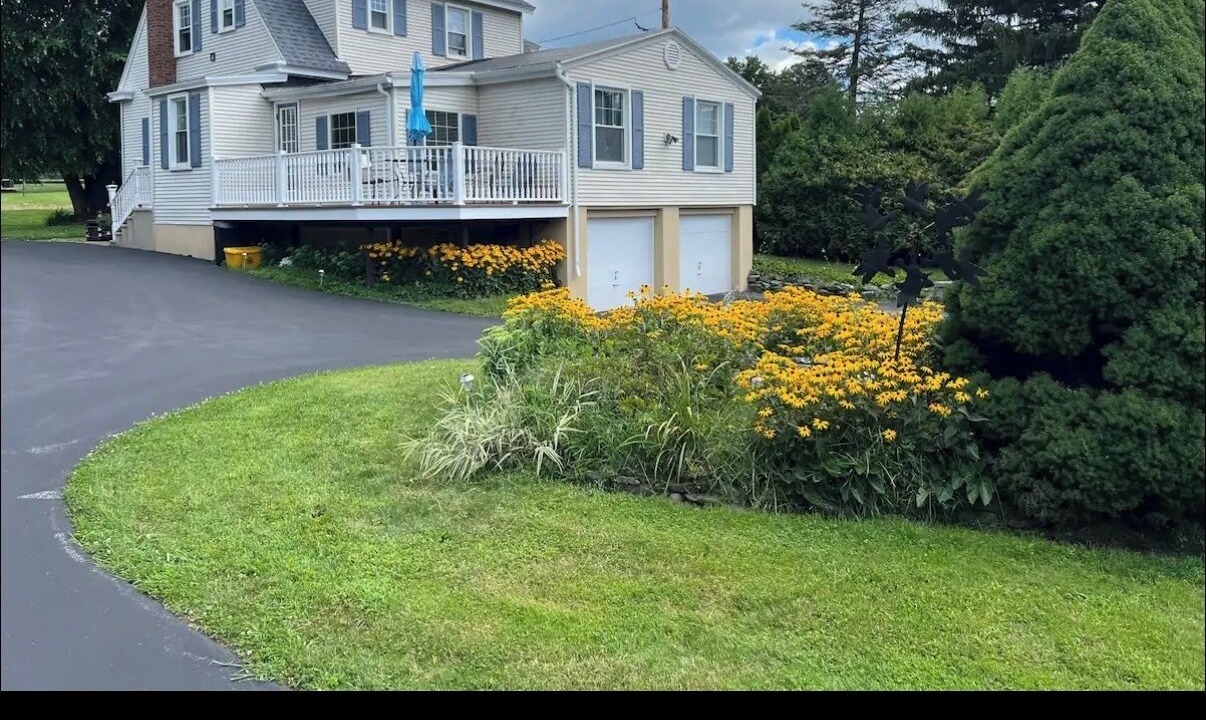 Photo of Outdoor in Marcy