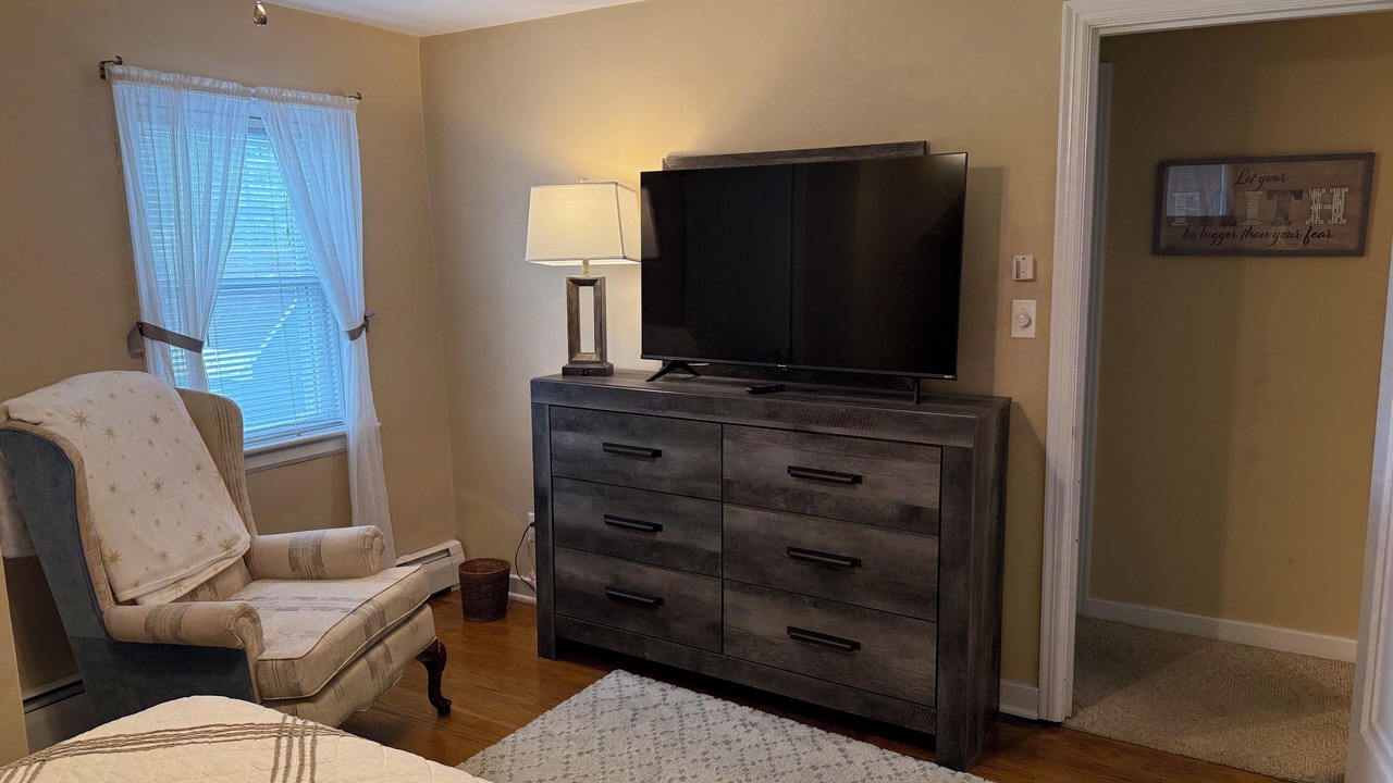 Photo of Bedroom in Marcy