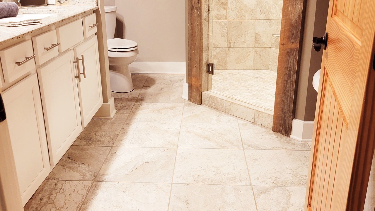 Photo of Bathroom in Central Business District