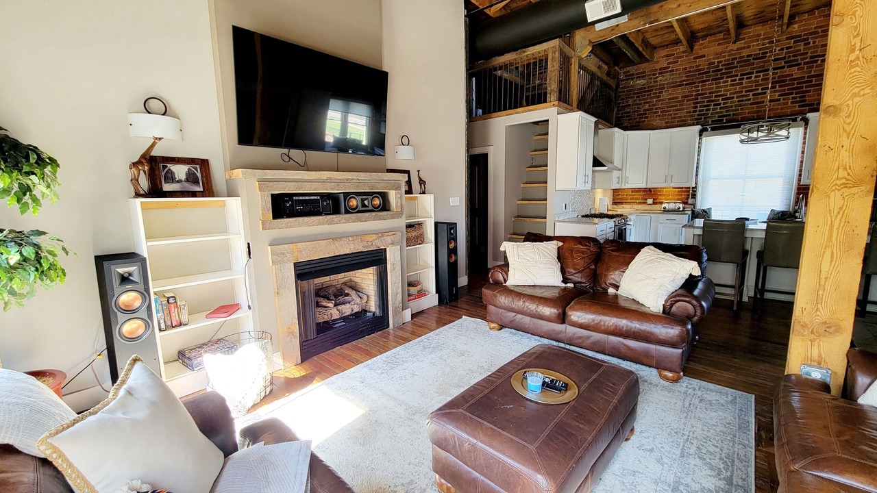 Photo of Livingroom in Central Business District