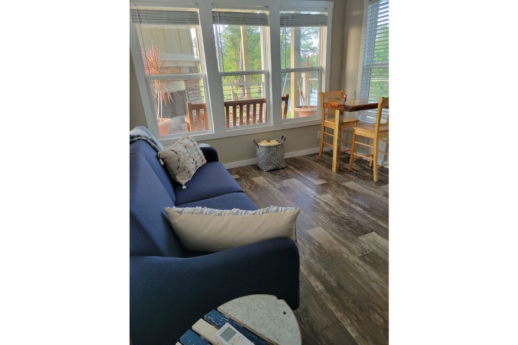Photo of Livingroom in Voth