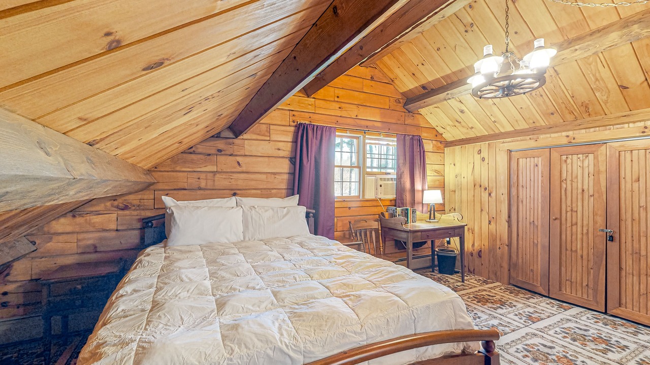 Photo of Bedroom in Lisbon