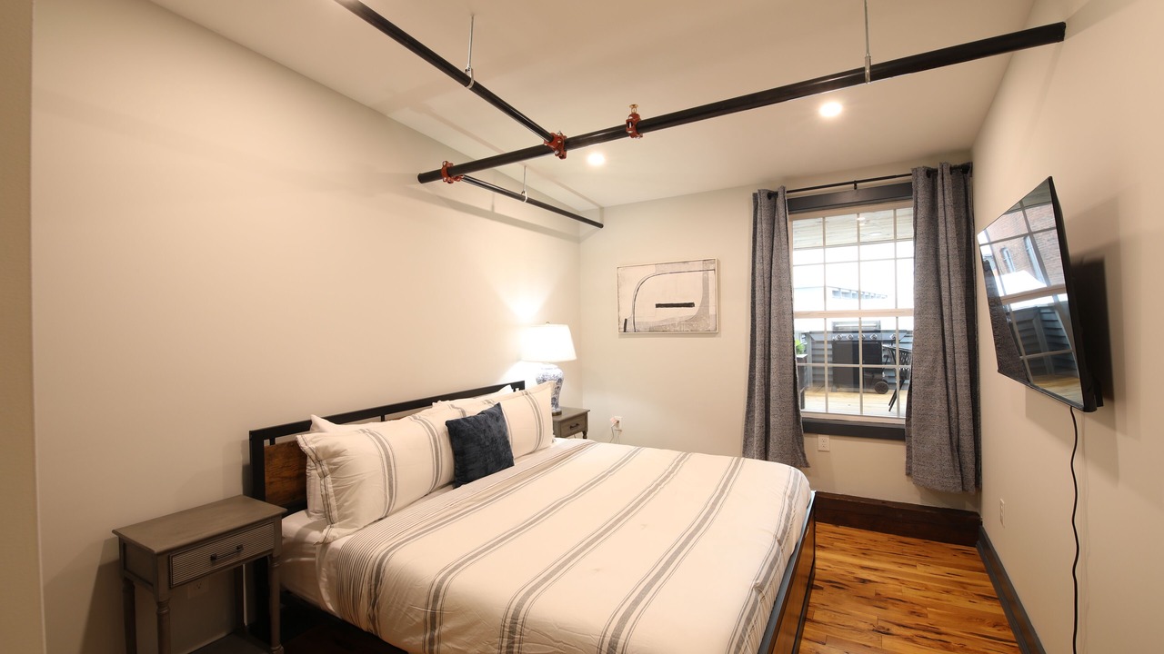 Photo of Bedroom in Glens Falls