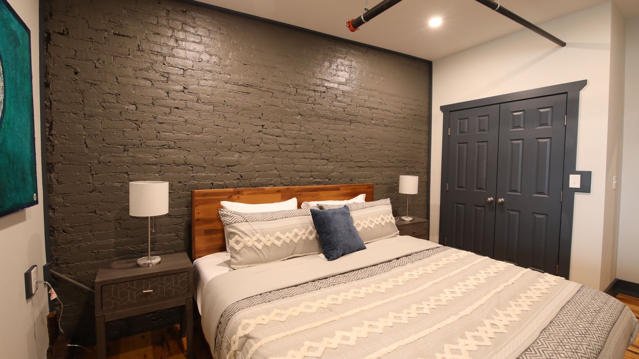 Photo of Bedroom in Glens Falls