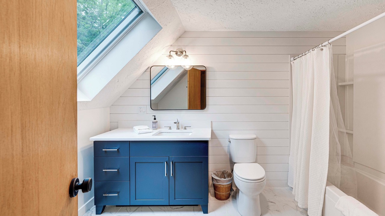 Photo of Bathroom in Bartlett