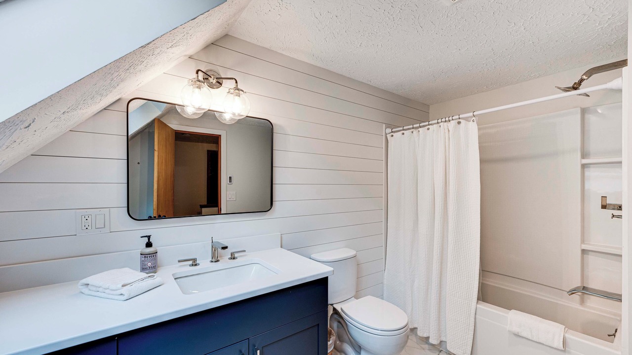 Photo of Bathroom in Bartlett