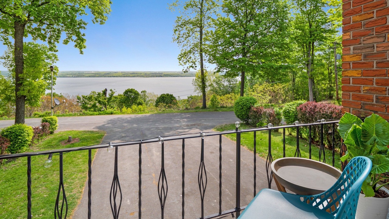 Photo of Patio Balcony in Ovid
