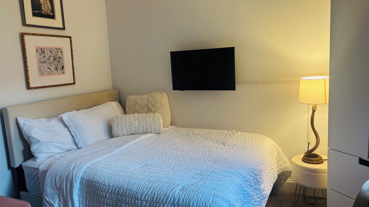 Photo of Bedroom in Chinatown