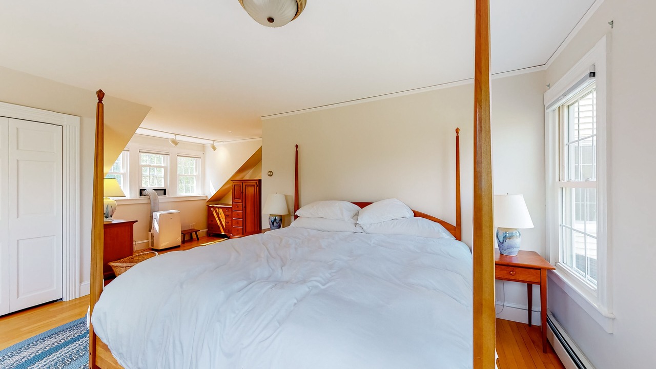 Photo of Bedroom in Brunswick