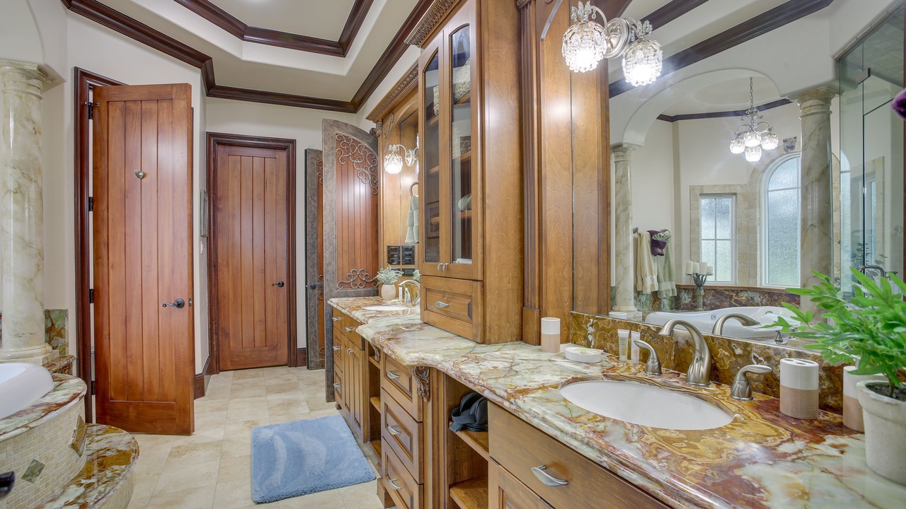 Photo of Bathroom in Dickinson