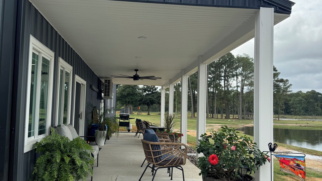 Photo of Patio Balcony in Secretary