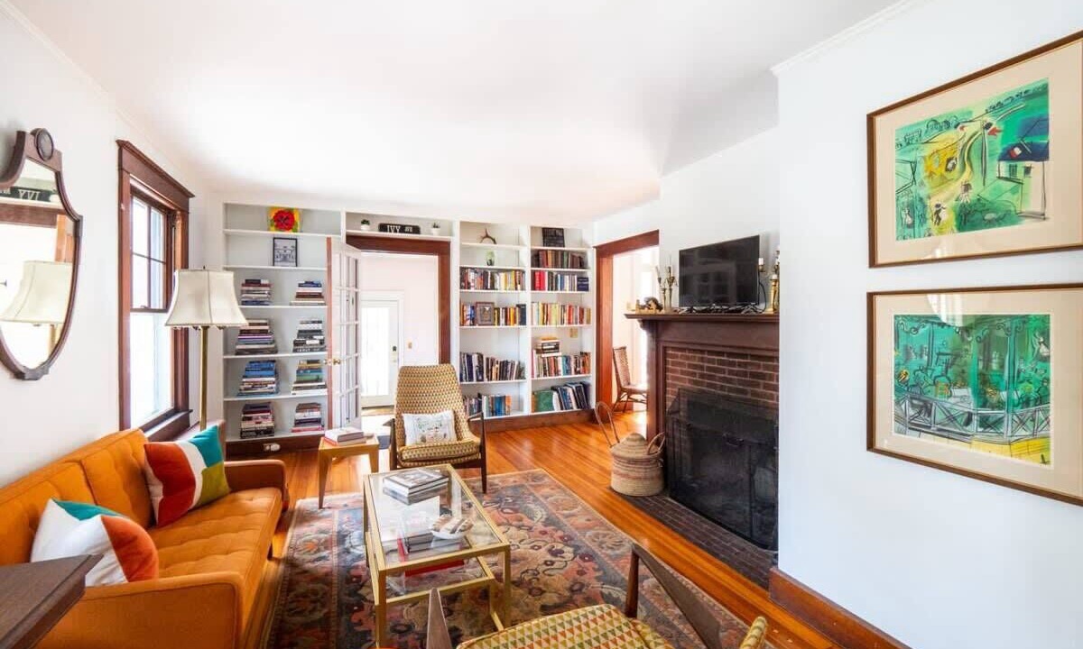 Photo of Livingroom in Glendale