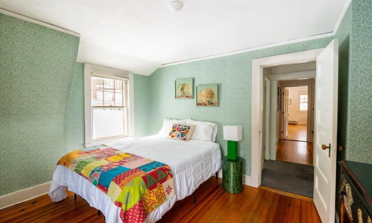 Photo of Bedroom in Glendale