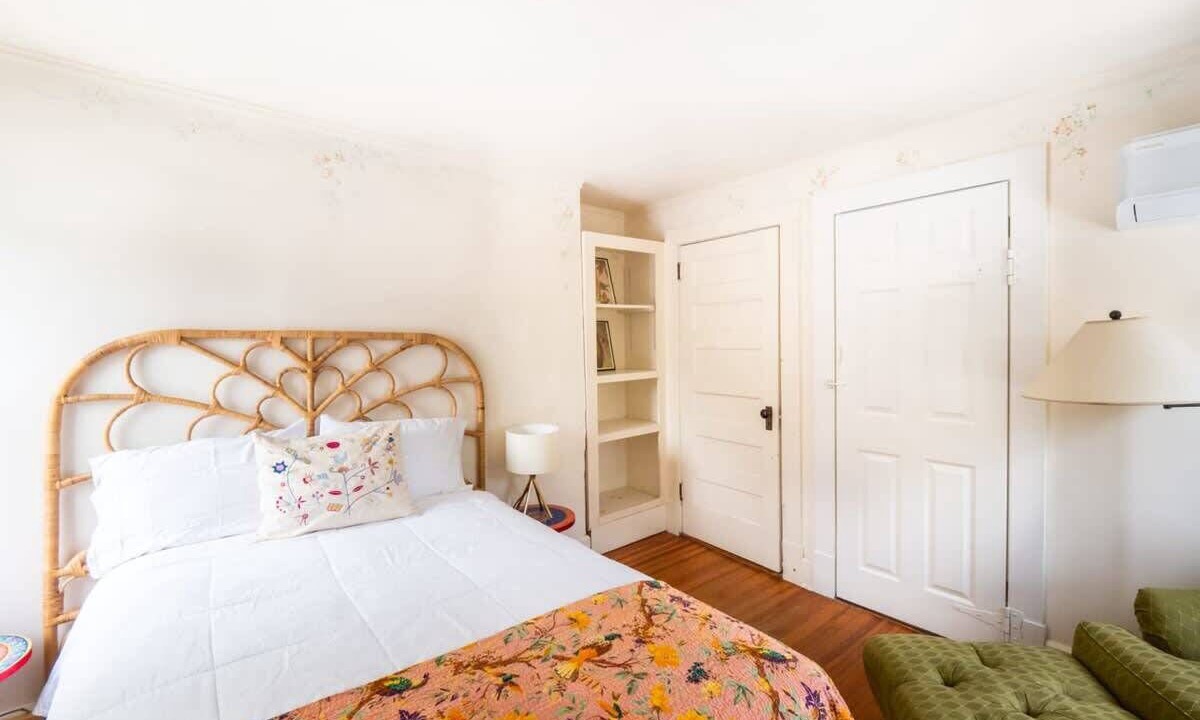 Photo of Bedroom in Glendale