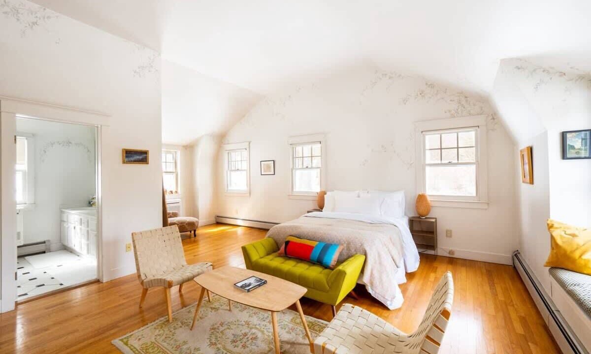 Photo of Bedroom in Glendale