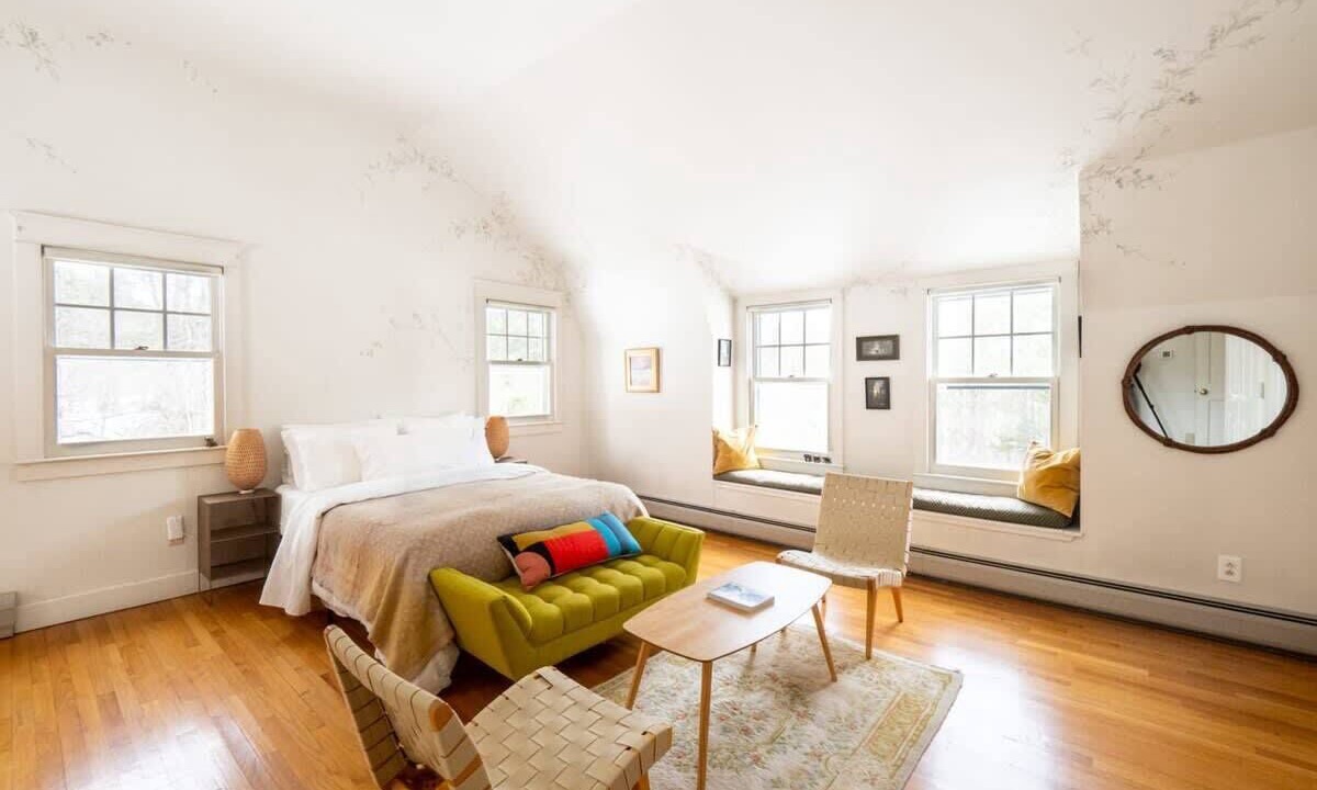 Photo of Bedroom in Glendale