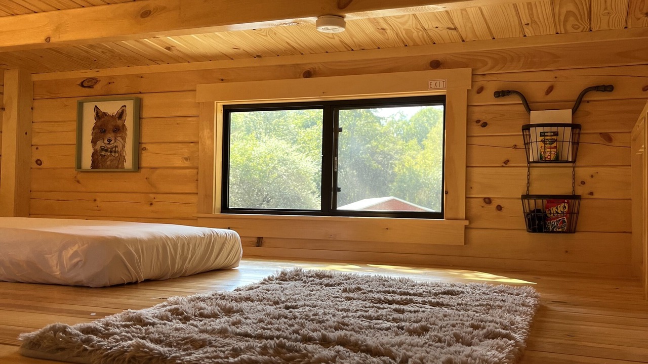 Photo of Bedroom in French Creek