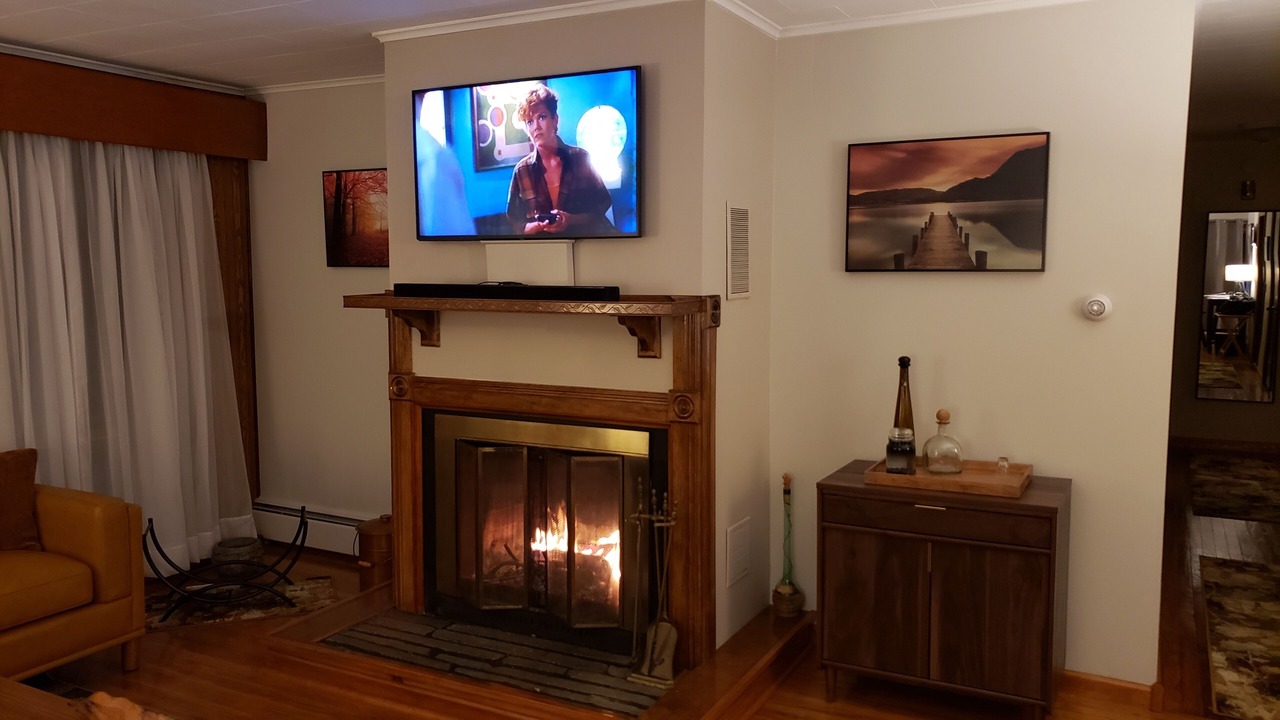 Photo of Livingroom in Queensbury