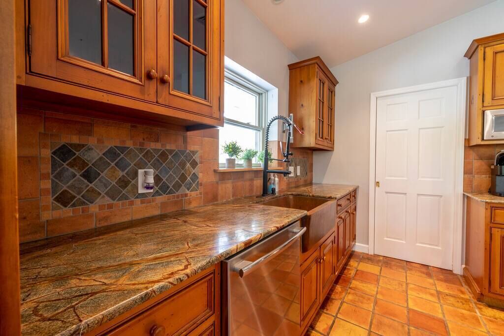 Photo of Kitchen in Town of Schodack