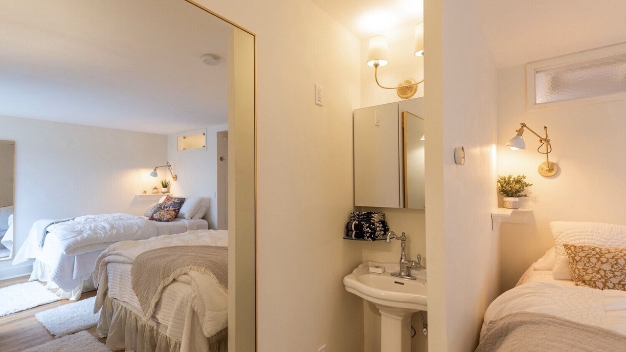 Photo of Bedroom in East Burke