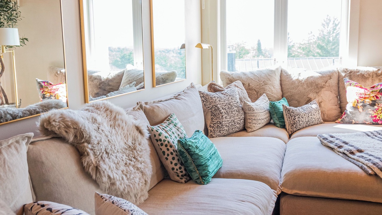 Photo of Livingroom in East Burke