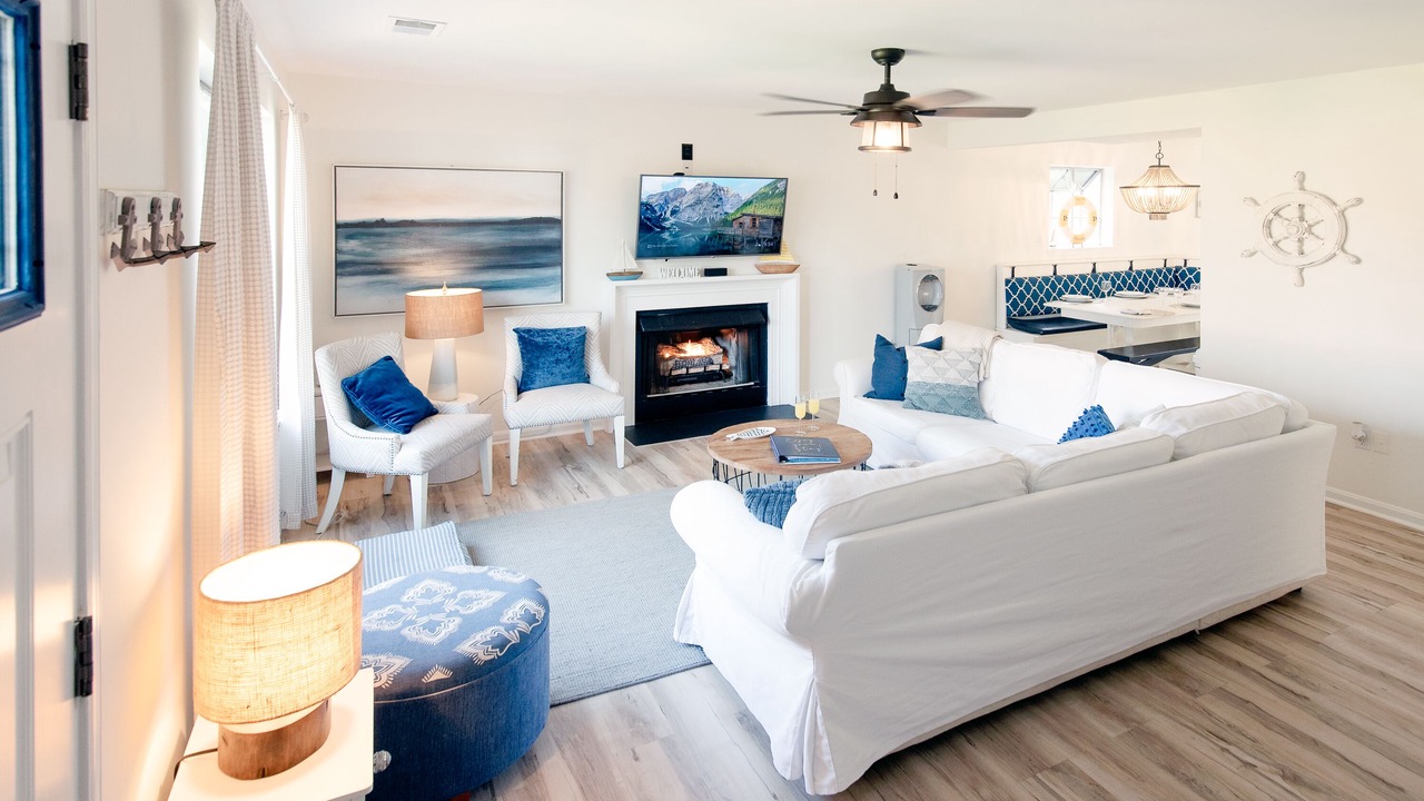Photo of Livingroom in Shady Side