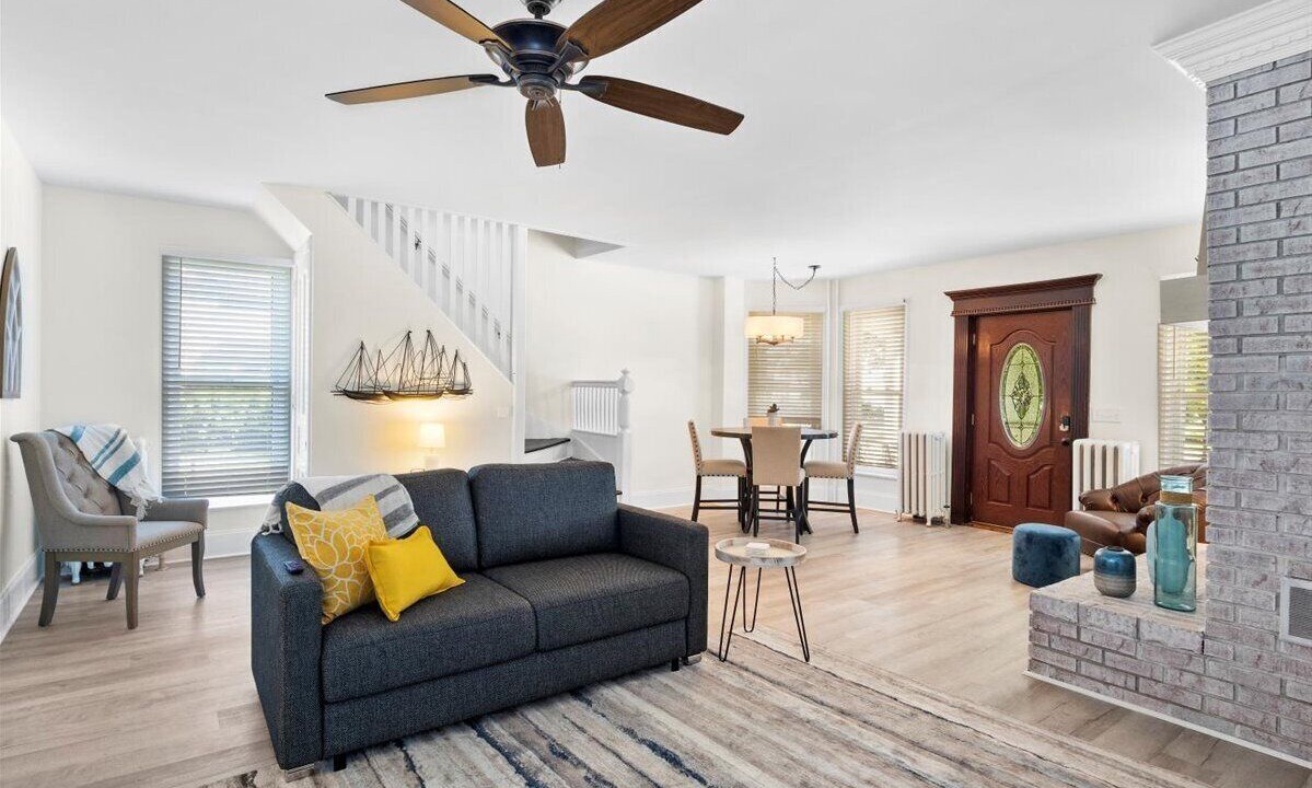 Photo of Livingroom in Charlotte