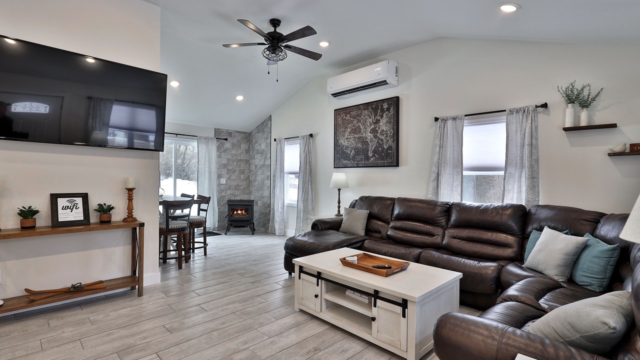Photo of Livingroom in East Haven  Rutland County