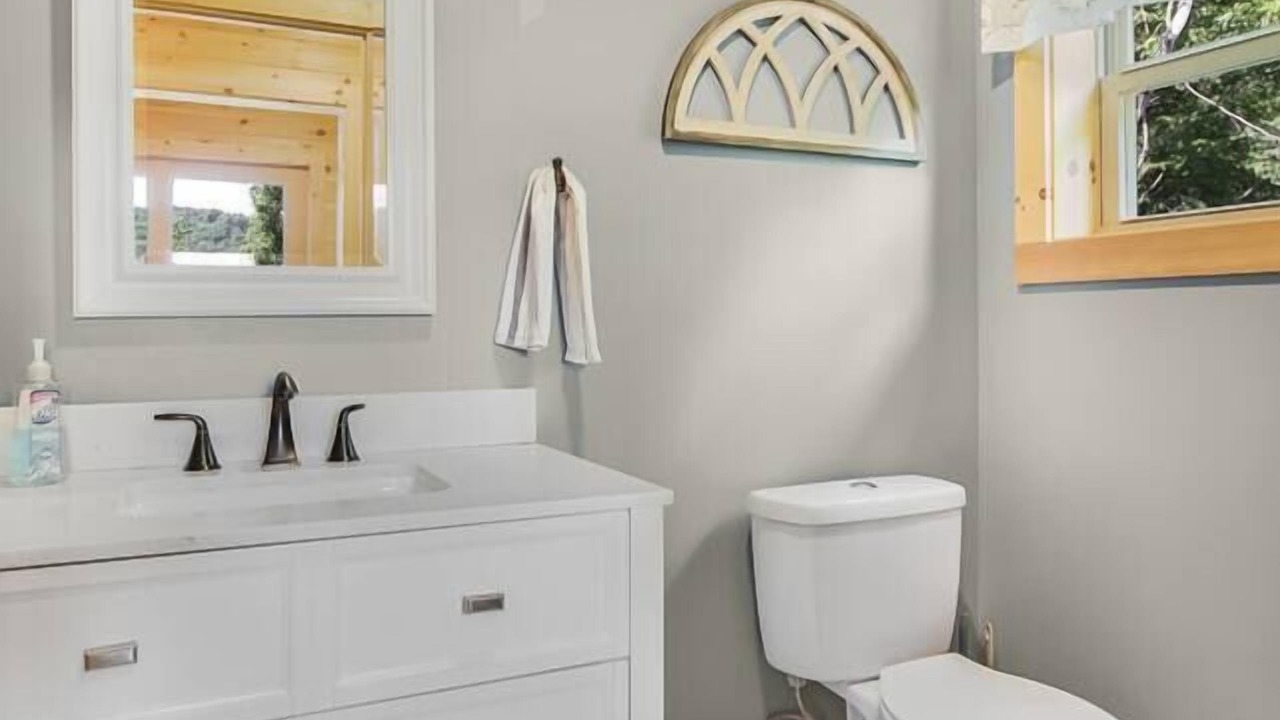 Photo of Bathroom in South Kortright