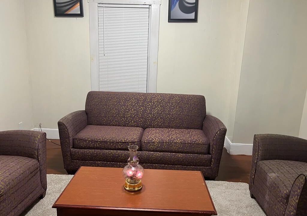 Photo of Livingroom in South Lowell