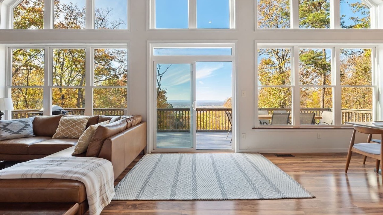 Photo of Livingroom in Keedysville