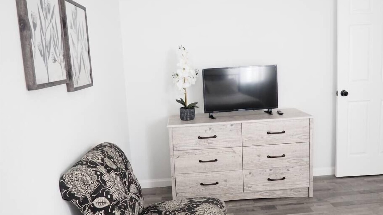 Photo of Livingroom in Angleton
