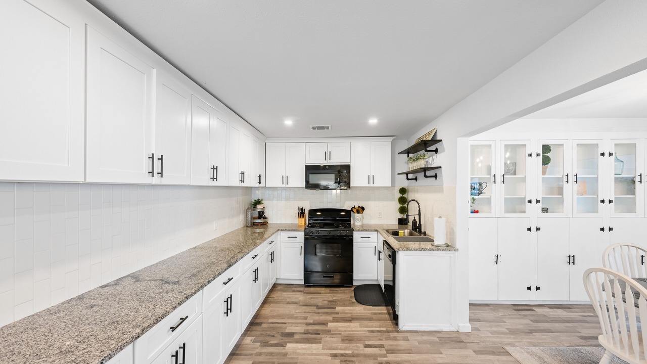 Photo of Kitchen in Angleton