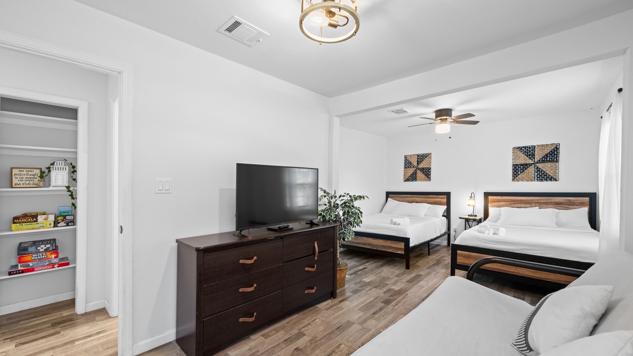 Photo of Bedroom in Angleton