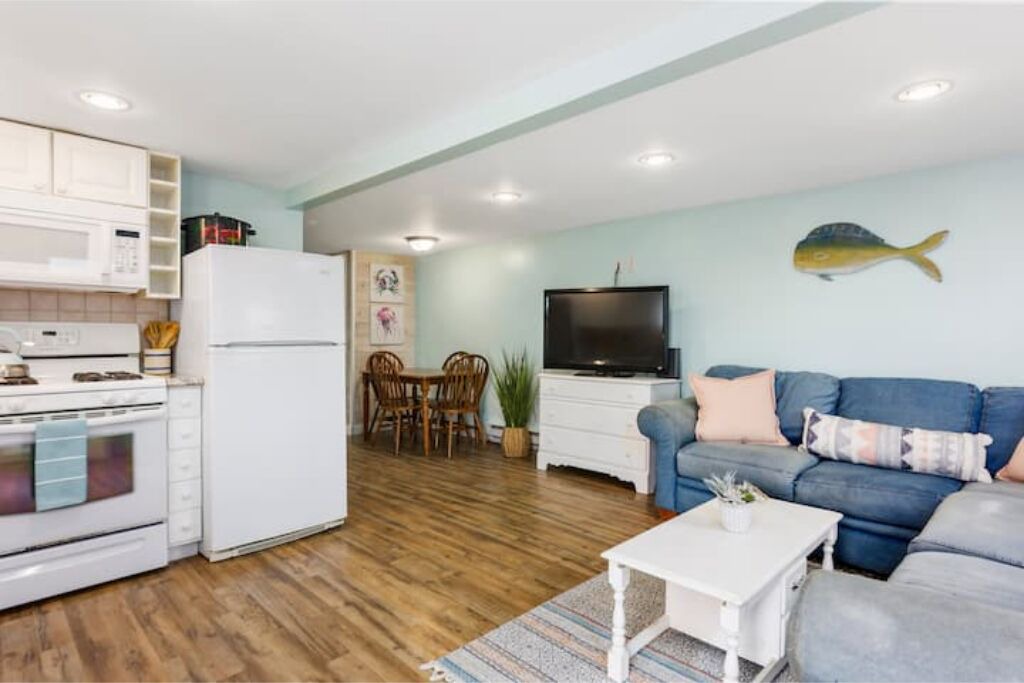 Photo of Livingroom in Salisbury Beach