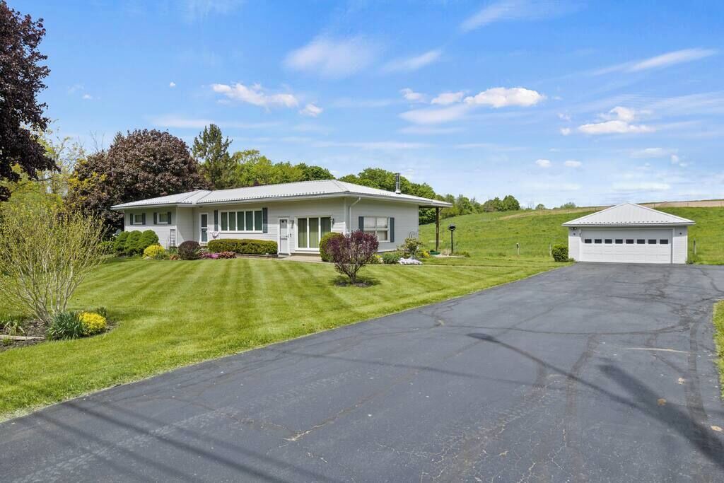 Photo of Outdoor in East Palmyra