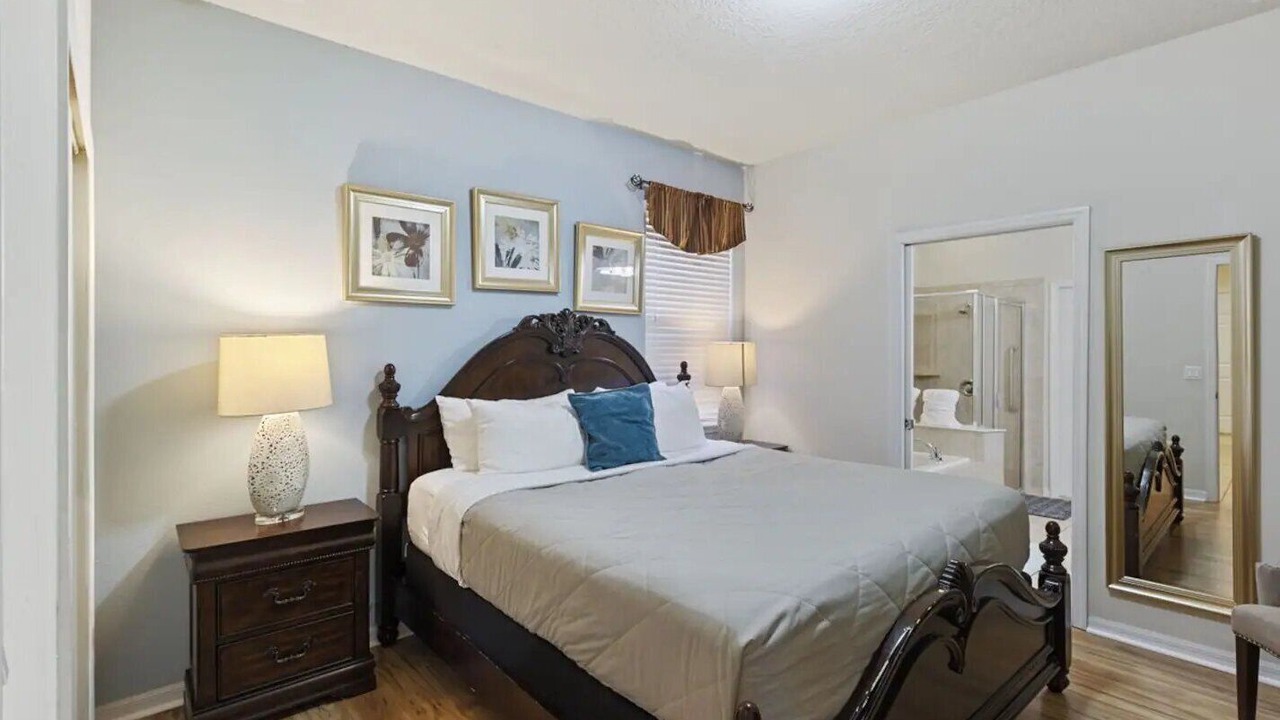 Photo of Bedroom in Four Corners