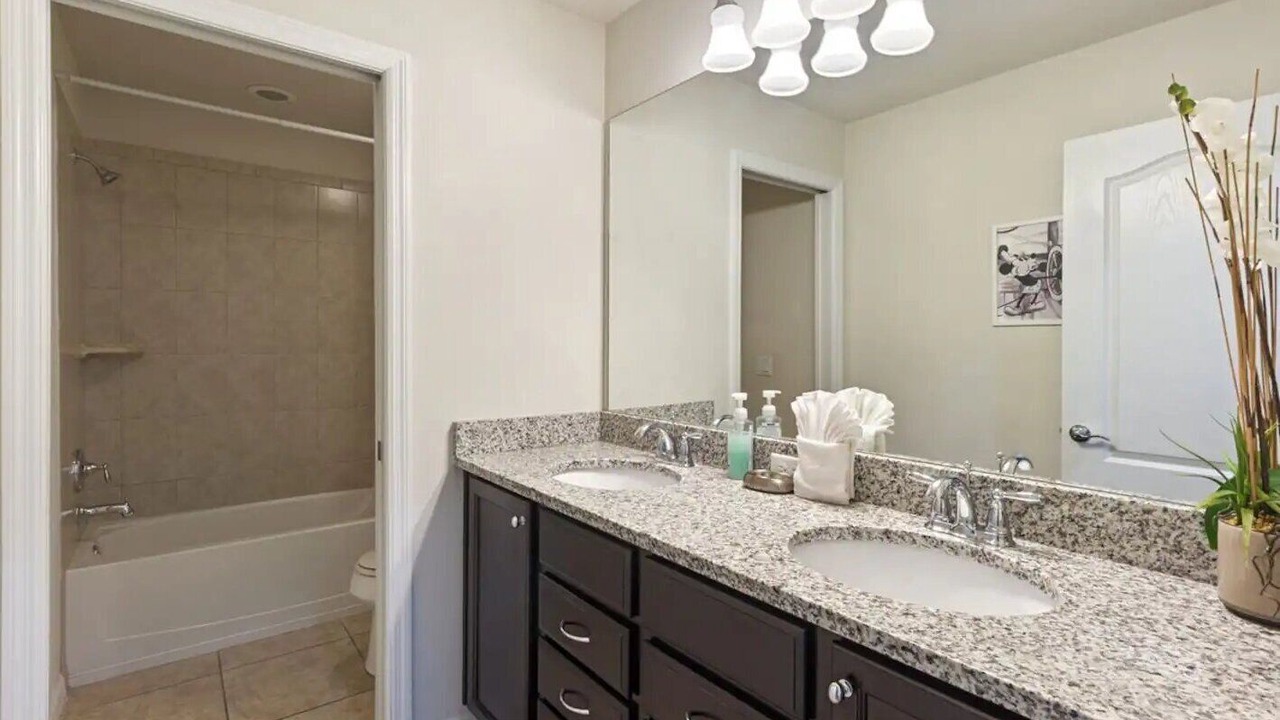 Photo of Bathroom in Four Corners